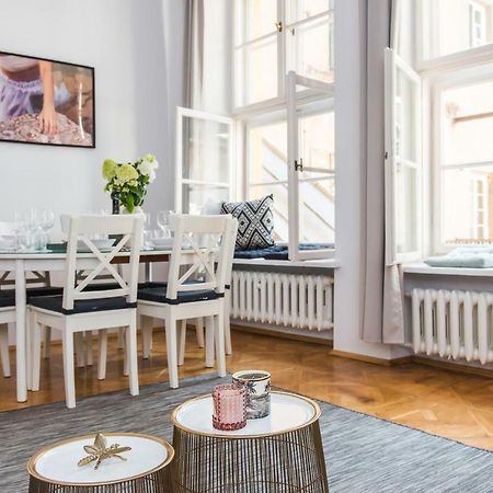Square Apartment - Loftaffair Kraków Eksteriør billede
