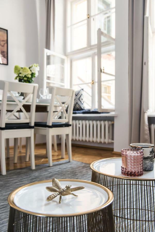Square Apartment - Loftaffair Kraków Eksteriør billede